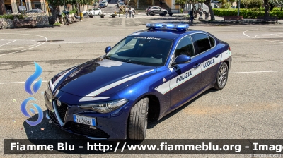 Alfa-Romeo Nuova Giulia
Polizia Locale Bardolino (VR)
Allestimento Bertazzoni Veicoli Speciali
Linea Pi-Elle
POLIZIA LOCALE YA 589 AF
Parole chiave: Alfa-Romeo Nuova_Giulia POLIZIALOCALEYA589AF