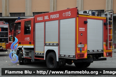 Iveco CityEuroFire 100E21 I serie
Vigili del Fuoco
Comando Provinciale di Siena
AutoPompaSerbatoio allestimento Iveco-Magirus
VF 19902
Parole chiave: Iveco CityEuroFire_100E21_Iserie VF19902 Giornate_di_Primavera_Fai_2015