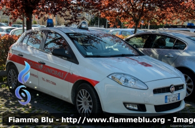 Fiat Nuova Bravo
Polizia Municipale Quarrata (PT)
POLIZIA LOCALE YA 427 AC
Parole chiave: Fiat Nuova_Bravo POLIZIALOCALEYA427AC XX_Convegno_Nazionale_Polizia_Locale