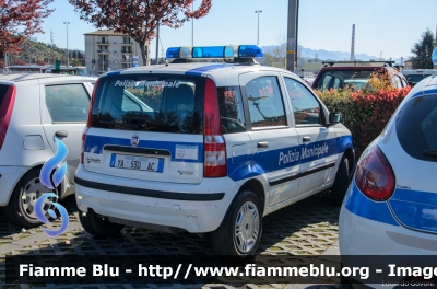 Fiat Nuova Panda
Polizia Municipale Chiavari (GE)
POLIZIA LOCALE YA 530 AC
Parole chiave: Fiat Nuova_Panda POLIZIALOCALEYA530AC XX_Convegno_Nazionale_Polizia_Locale