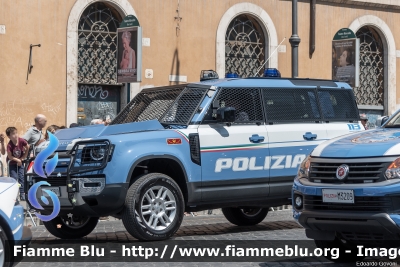 Land-Rover Defender Hardtop 110 II serie
Polizia di Stato
Reparto Mobile
POLIZIA M7509
Parole chiave: Land-Rover Defender_Hardtop_110_IIserie POLIZIAM7509 festa_della_republica_2023