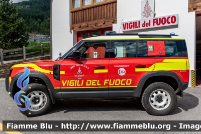 Land-Rover Defender 110 II serie
Vigili del Fuoco
Unione Distrettuale della Val Di Sole
Corpo Volontario di Pejo (TN)
VF 1W7 TN
Parole chiave: Land-Rover Defender_110_IIserie VF1W7TN