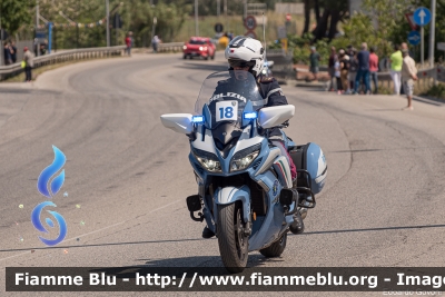 Yamaha FJR 1300 II serie
Polizia di Stato
Polizia Stradale
in scorta al Giro d'Italia 2022
Parole chiave: Yamaha FJR_1300_IIserie