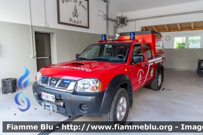 Nissan Navara II serie
Vigili del Fuoco
Distretto della Val Di Sole
Corpo Volontario di Dimaro (TN)
con modulo allestito da Kofler Fahrzeugbau
VF 6A1 TN
Parole chiave: Nissan Navara_IIserie VF6A1TN