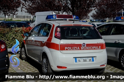 Fiat Punto VI serie
Polizia Municipale Pieve a Nievole
Allestita Ciabilli
POLIZIA LOCALE YA 368 AM
Parole chiave: Fiat Punto_VIserie POLIZIALOCALEYA368AM XX_Convegno_Nazionale_Polizia_Locale