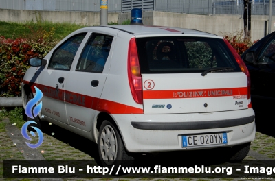 Fiat Punto II serie
Polizia Municipale Poggio a Caiano (FI)
Parole chiave: Fiat Punto_IIserie XX_Convegno_Nazionale_Polizia_Locale