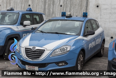 Lancia Nuova Delta
Polizia di Stato
Reparto Prevenzione Crimine
Allestita NCT 
Decorazione Grafica Artlantis
POLIZIA H8966
Parole chiave: Lancia Nuova_Delta POLIZIAH8966