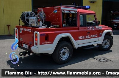 Iveco Massif
Vigili del Fuoco
Comando Provinciale di Milano 
Distaccamento Volontario di Lazzate
VF 26066
Parole chiave: Iveco Massif VF26066