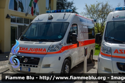 Fiat Ducato X250
Busnago Soccorso (MB)
Allestita EDM
M53
Parole chiave: Fiat Ducato_X250 Ambulanza