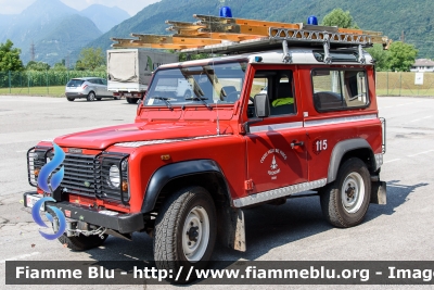 Land-Rover Defender 90
Vigili del Fuoco
Unione Distrettuale delle Giudicarie
Corpo Volontario di Storo (TN)
Allestimento Kofler Fahrzeugbau
VF 0D9 TN
Parole chiave: Land-Rover Defender_90 VF0D9TN