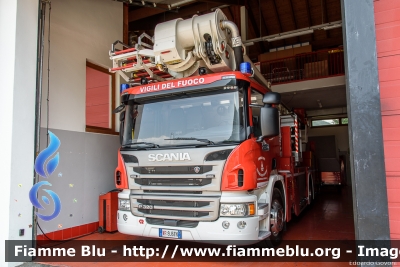 Scania P320 II serie
Vigili del Fuoco
Unione Distrettuale delle Giudicarie
Veicolo ospitato dal Corpo Volontario di Storo (TN)
Piattaforma aerea B34 da 34 metri allestimento Rosenbauer
VF 9J6 TN
Parole chiave: Scania P320_IIserie VF9J6TN