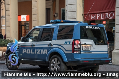 Land-Rover Discovery 4
Polizia di Stato
Reparto Prevenzione Crimine
Unità Operativa di Primo Intervento
Allestimento Marazzi
Decorazione grafica Artlantis
POLIZIA M2639
Parole chiave: Land-Rover Discovery_4 POLIZIAM2639