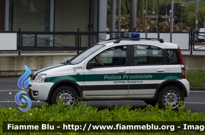 Fiat Nuova Panda Climbing 4x4 I serie
Polizia Provinciale La Spezia
Sezione Faunistica
Parole chiave: Fiat Nuova_Panda_Climbing_4x4_Iserie