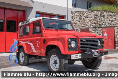 Land-Rover Defender 90
Vigili del Fuoco
Unione Distrettuale di Fondo
Corpo Volontario di Revò (TN)
VF 7D3 TN
Parole chiave: Land-Rover Defender_90 VF7D3TN