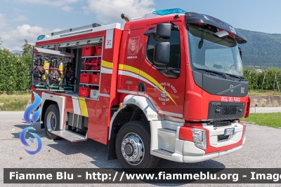 Volvo FL 280 IV serie
Vigili del Fuoco
Unione distrettuale di Cles
Corpo Volontario di Cis (TN)
Allestito Kofler
VF 7L6 TN
Parole chiave: Volvo FL_280_IVserie VF7L6TN