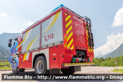 Volvo FL 280 IV serie
Vigili del Fuoco
Unione distrettuale di Cles
Corpo Volontario di Cis (TN)
Allestito Kofler
VF 7L6 TN
Parole chiave: Volvo FL_280_IVserie VF7L6TN