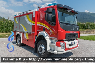 Volvo FL 280 IV serie
Vigili del Fuoco
Unione distrettuale di Cles
Corpo Volontario di Cis (TN)
Allestito Kofler
VF 7L6 TN
Parole chiave: Volvo FL_280_IVserie VF7L6TN