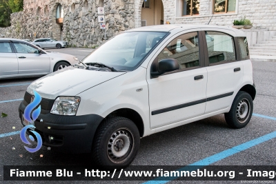 Fiat Nuova Panda 4X4 I serie
Repubblica di San Marino
Gendarmeria
POLIZIA 168
Parole chiave: Fiat Nuova_Panda_4X4_Iserie POLIZIA168