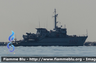 Nave M 5552 "Milazzo" 
Marina Militare Italiana
