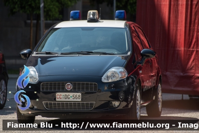 Fiat Grande Punto
Carabinieri
CC DG 568
Parole chiave: Fiat Grande_Punto CCDG568 Festa_della_Repubblica_2019