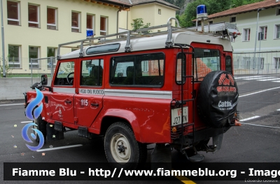 Land-Rover Defender 110
Vigili del Fuoco
Distretto della Valsugana e Tesino
Corpo Volontario di Tezze Valsugana (Tn)
VF J27 TN
Parole chiave: Land-Rover Defender_110 VFJ27TN