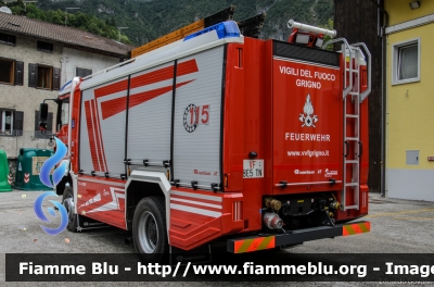 Man TGM 18.340 4x4 II serie
Vigili del Fuoco
Distretto della Valsugana e Tesino
Corpo Volontario di Grigno (TN)
Allestimento Rosenbauer
VF 8E5 TN
Parole chiave: Man TGM_18.340_4x4_IIserie VF8E5TN