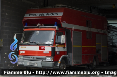 Iveco Zeta 95-14
Vigili del Fuoco
Comando Provinciale di La Spezia
VF 16503
Parole chiave: Iveco Zeta_95-14 VF16503