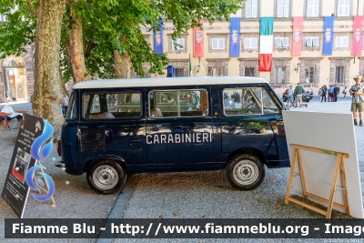 Fiat 900T Pulmino
Carabinieri
Autoveicolo Storico restaurato e di proveniente dalla Collezione "Lampeggiatori Blu Storici"
EI 874 AU
Parole chiave: Fiat 900T_Pulmino EI874AU