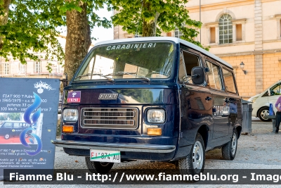 Fiat 900T Pulmino
Carabinieri
Autoveicolo Storico restaurato e di proveniente dalla Collezione "Lampeggiatori Blu Storici"
EI 874 AU
Parole chiave: Fiat 900T_Pulmino EI874AU