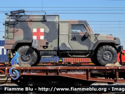 Iveco VTLM Lince
Esercito Italiano
Sanità Militare
in rientro da missione estera
EI CM 987
Parole chiave: Iveco VTLM_Lince EICM987 Ambulanza