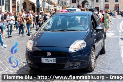 Fiat Grande Punto
Esercito Italiano
EI CZ 455
Parole chiave: Fiat Grande_Punto EICZ455