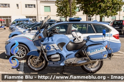 Bmw R850RT II serie
Polizia di Stato
Polizia stradale
POLIZIA G0429
Parole chiave: Bmw R850RT_IIserie POLIZIAG0429 Festa_della_Polizia_2019