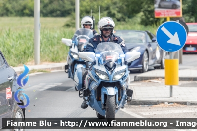 Yamaha FJR 1300 II serie
Polizia di Stato
Polizia Stradale
Allestimento Elevox
POLIZIA G3086
In scorta alla Mille Miglia 2022
Parole chiave: Yamaha FJR_1300_IIserie POLIZIAG3086