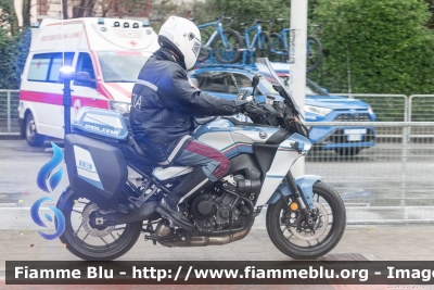 Yamaha Tracer 9
Polizia di Stato
Polizia Stradale
POLIZIA G3468
Parole chiave: Yamaha Tracer_9 POLIZIAG3468