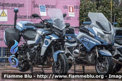 Yamaha Tracer 9
Polizia di Stato
Polizia Stradale
POLIZIA G3492
Parole chiave: Yamaha Tracer_9 POLIZIAG3492