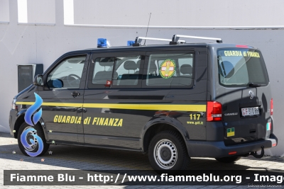 Volkswagen Caravelle T5 restyle 4motion
Guardia di Finanza
Soccorso Alpino
GdiF 310 BH
Parole chiave: Volkswagen Caravelle_T5_restyle_4motion GDIF310BH Civil_Protect_2018