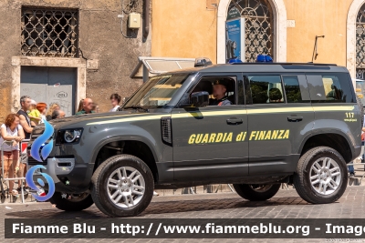 Land Rover Defender 110 II serie
Guardia di Finanza
Allestimento Elevox
GdiF 544 BQ
Parole chiave: Land-Rover Defender_110_IIserie Festa_della_repubblica2023 GdiF544BQ