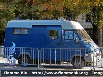 Renault B80
France - Francia
Gendarmerie
Parole chiave: Renault B80