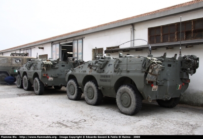 Iveco Oto-Melara APC Puma 6x6
Carabinieri
I Reggimento Paracadutisti "Tuscania"
CC 119397
CC 119396
Parole chiave: Iveco Oto-Melara APC_Puma_6x6 CC119397 CC119396