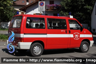 Volkswagen Transporter T4
Vigili del Fuoco
Unione Distrettuale Bolzano
Corpo Volontario di Cornaiano (BZ)
Freiwillige Feuerwehr Girlan
VF 0GW BZ
Parole chiave: Volkswagen Transporter_T4 VF0GWBZ