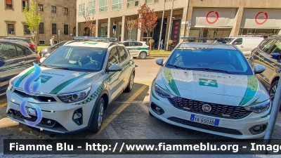 Kia Stonic
Polizia Locale
Comune di Milano
Numero Automezzo: 1670
POLIZIA LOCALE YA 481 AL
Parole chiave: Kia Stonic POLIZIALOCALEYA481AL