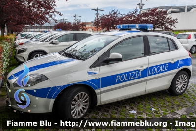 Fiat Nuova Bravo
Polizia Locale Albenga (SV)
POLIZIA LOCALE YA452AH
Parole chiave: Fiat Nuova_Bravo POLIZIALOCALEYA452AH