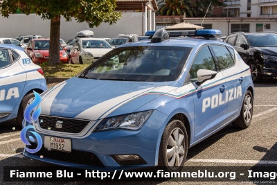 Seat Leon III serie
Polizia di Stato
Squadra Volante
Allestimento NCT Nuova Carrozzeria Torinese
Decorazione Grafica Artlantis
POLIZIA M1952
Parole chiave: Seat Leon_IIIserie POLIZIAM1952 Festa_della_Polizia_2019