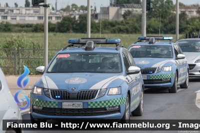 Skoda Octavia Wagon V serie
Polizia di Stato
Polizia Stradale
Allestimento Focaccia
POLIZIA M4706 Auto 6
POLIZIA M5285 Auto 7
In scorta alla Mille Miglia 2022
Parole chiave: Skoda Octavia_Wagon_Vserie POLIZIAM4706 POLIZIAM5285