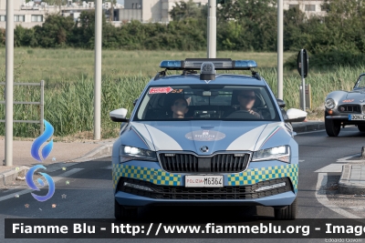 Skoda Superb Wagon III serie restyle
Polizia di Stato
Polizia Stradale
POLIZIA M6364
Auto 8
In scorta alla Mille Miglia 2022
Parole chiave: Skoda Superb_Wagon_IIIserie_restyle POLIZIAM6364