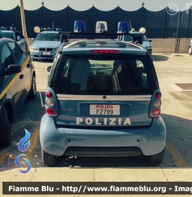 Smart Fortwo I serie
Polizia di Stato
esemplare unico in dotazione alla Questura di Trapani
POLIZIA F2799
Parole chiave: Smart Fortwo_Iserie POLIZIAF2799