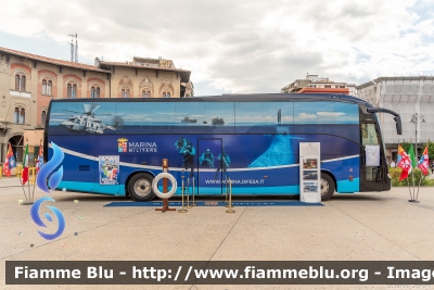 Irisbus Domino Hdh
Marina Militare Italiana
Centro Mobile Informativo
MM BK 932
Parole chiave: Irisbus Domino_Hdh MMBK932