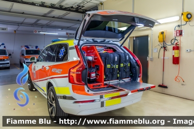 Volvo XC90 II serie restyle
Croce Bianca Merano (BZ)
Weisses Kreuz Meran
Allestita Ambulanz Mobile
WK 219
PC ZS 1H1
Parole chiave: Volvo XC90_IIserie_restyle PCZS1H1