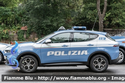 Alfa Romeo Tonale
Polizia di Stato
Squadra Volante
Allestimento FCA
POLIZIA M8312
Parole chiave: Alfa-Romeo Tonale POLIZIAM8312