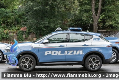 Alfa Romeo Tonale
Polizia di Stato
Squadra Volante
Allestimento FCA
POLIZIA M8312
Parole chiave: Alfa-Romeo Tonale POLIZIAM8312